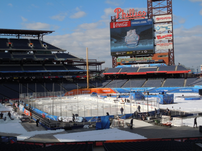 Illustration for article titled At The Winter Classic, A New Year Belongs To Gary Bettman